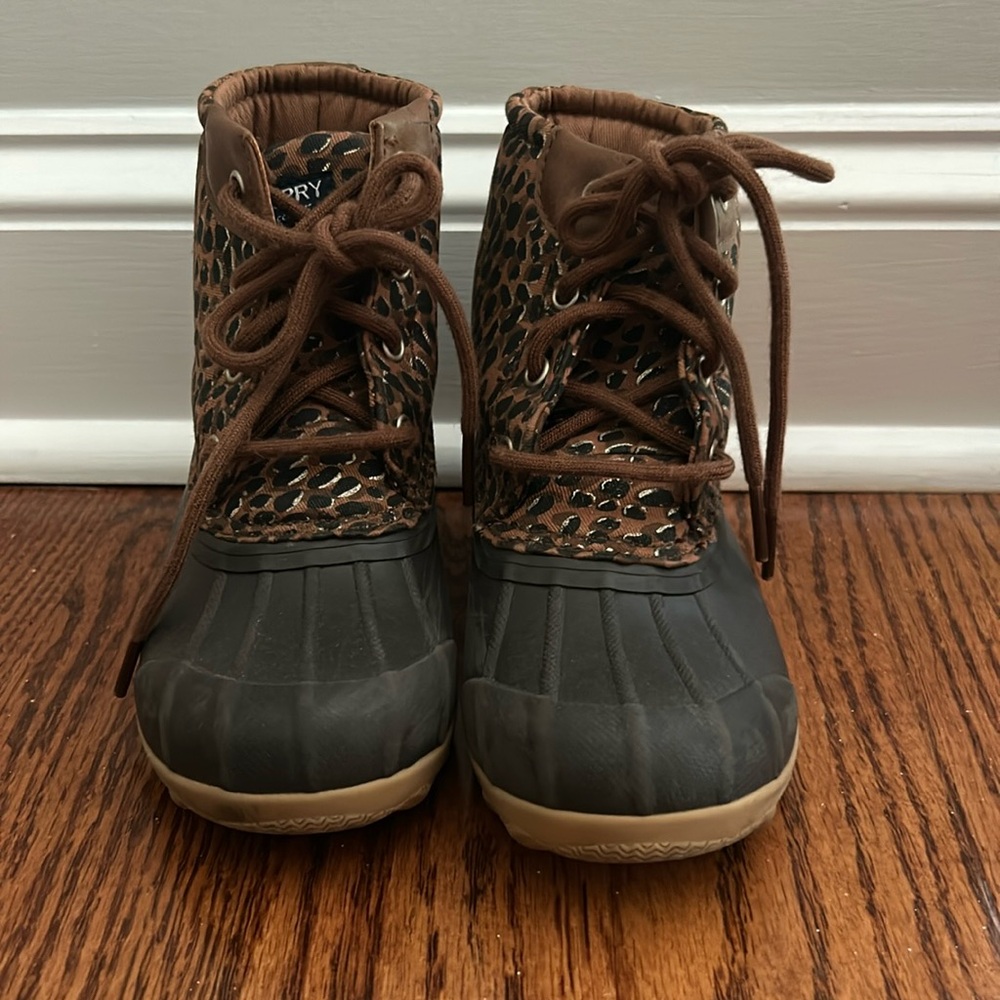 Girls Leopard Duck Boots